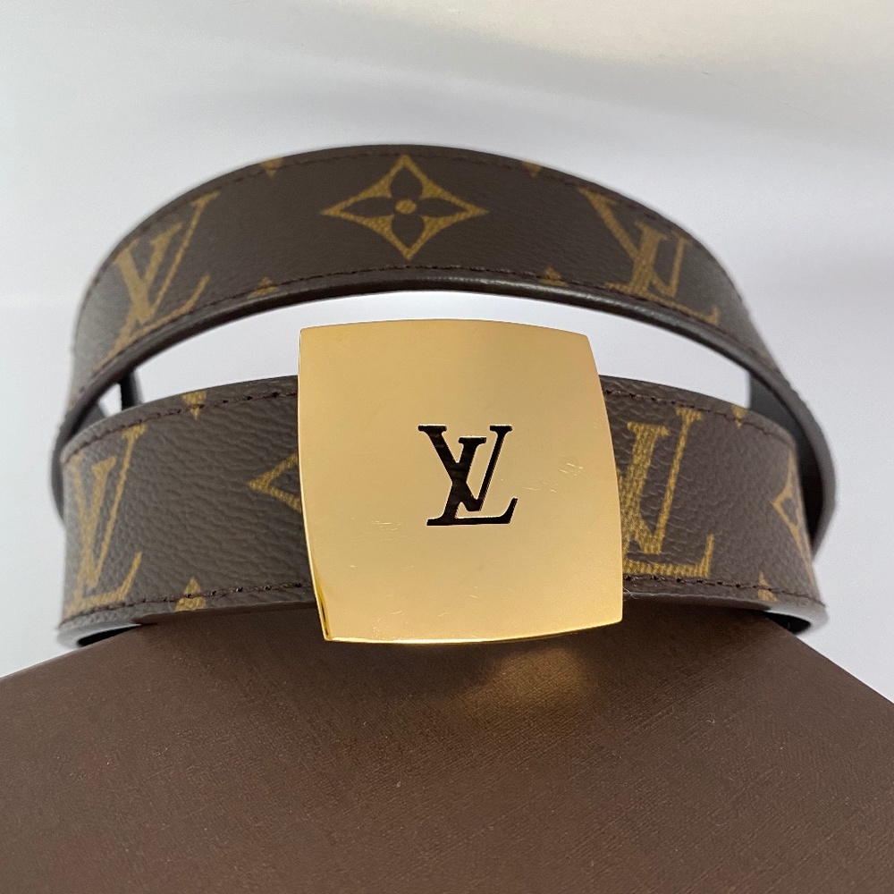 LOUIS VUITTON MONOGRAM REVERSIBLE BELT